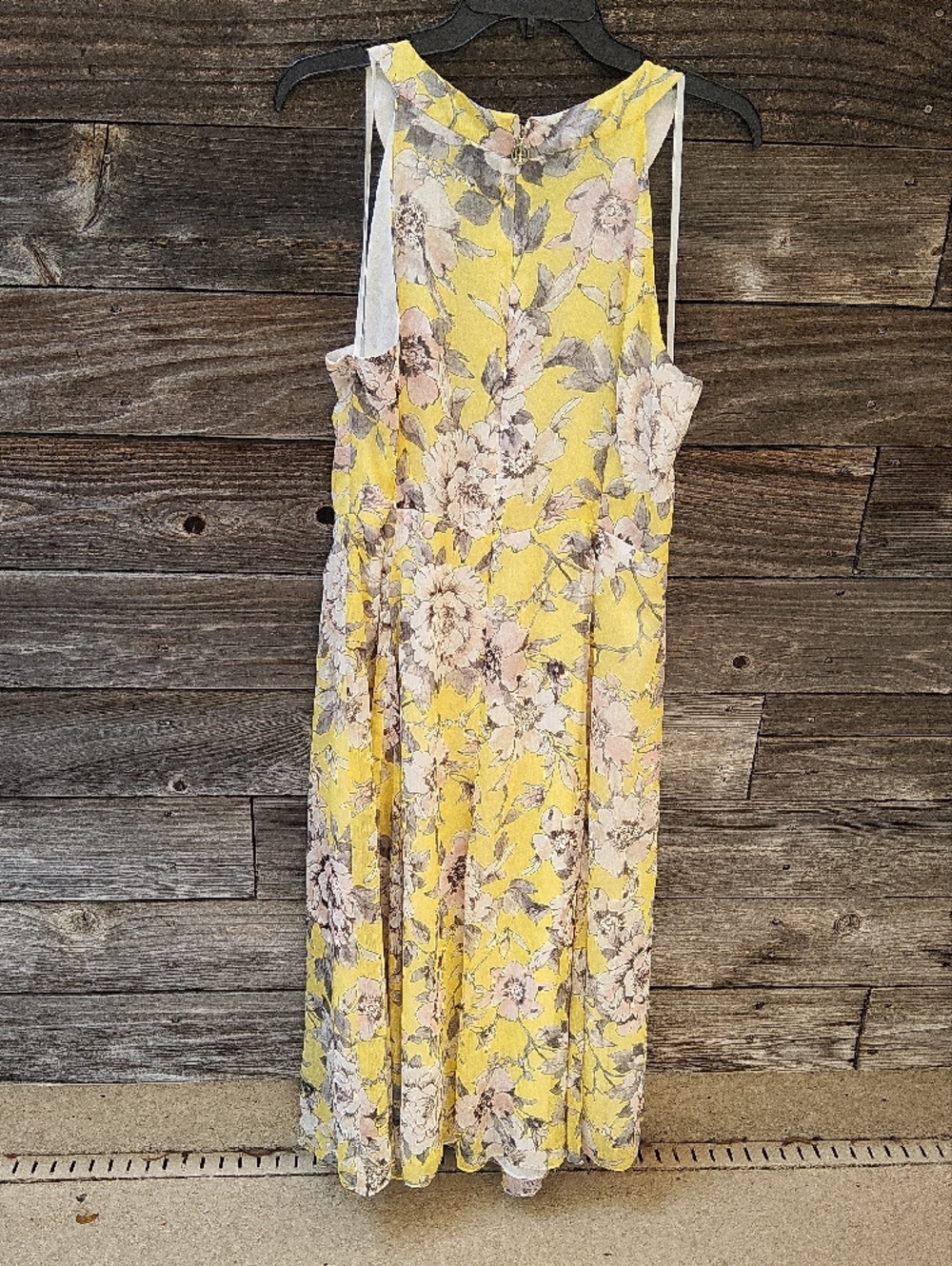 Tommy Hilfiger Yellow Floral Maxi Dress with Pink and Gray Blooms Size 16 - Picture 8 of 11